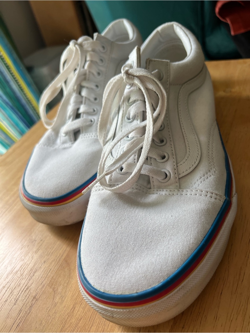 Vans Old Skool White Canvas Rainbow Stripe M9.5/W11 Like New - Picture 2 of 6